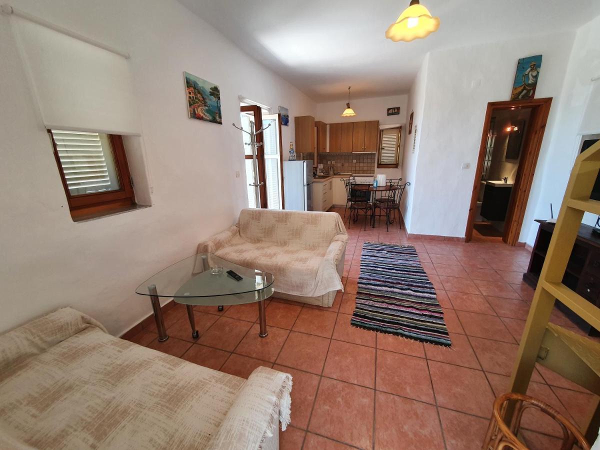 Appartamento Stoupa Mani Tower Esterno foto