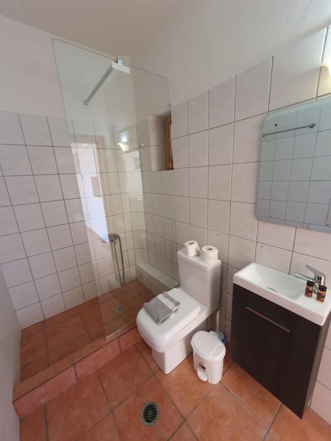 Appartamento Stoupa Mani Tower Esterno foto